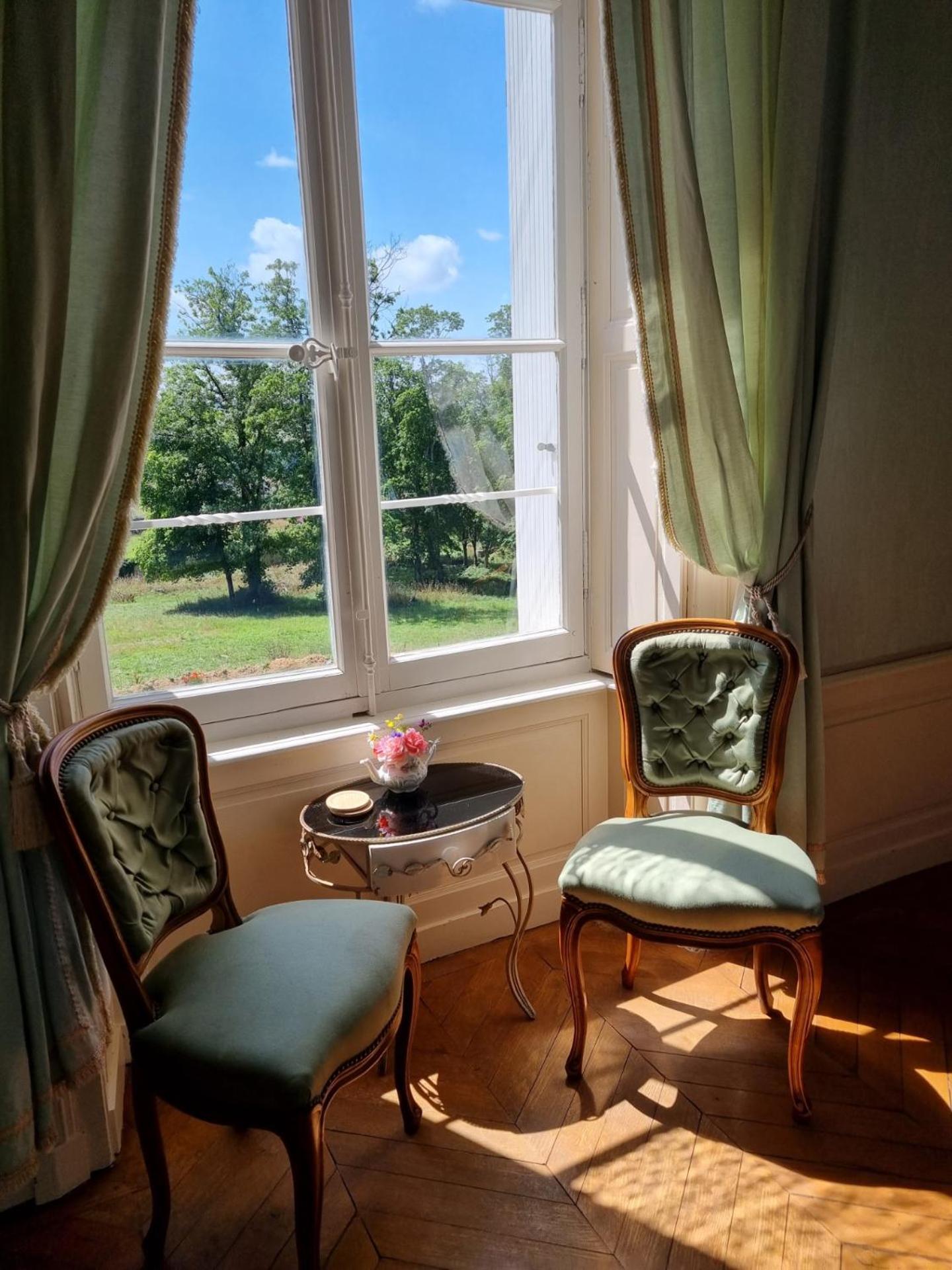 Chateau Le Plessis Sémelay Δωμάτιο φωτογραφία